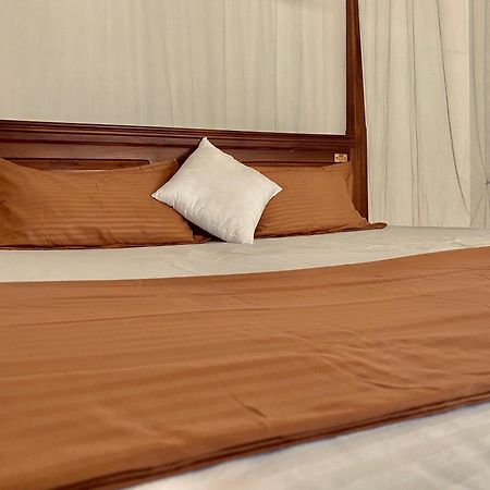 Sasmika Villa Surf And Yoga Hostel Weligama Kültér fotó