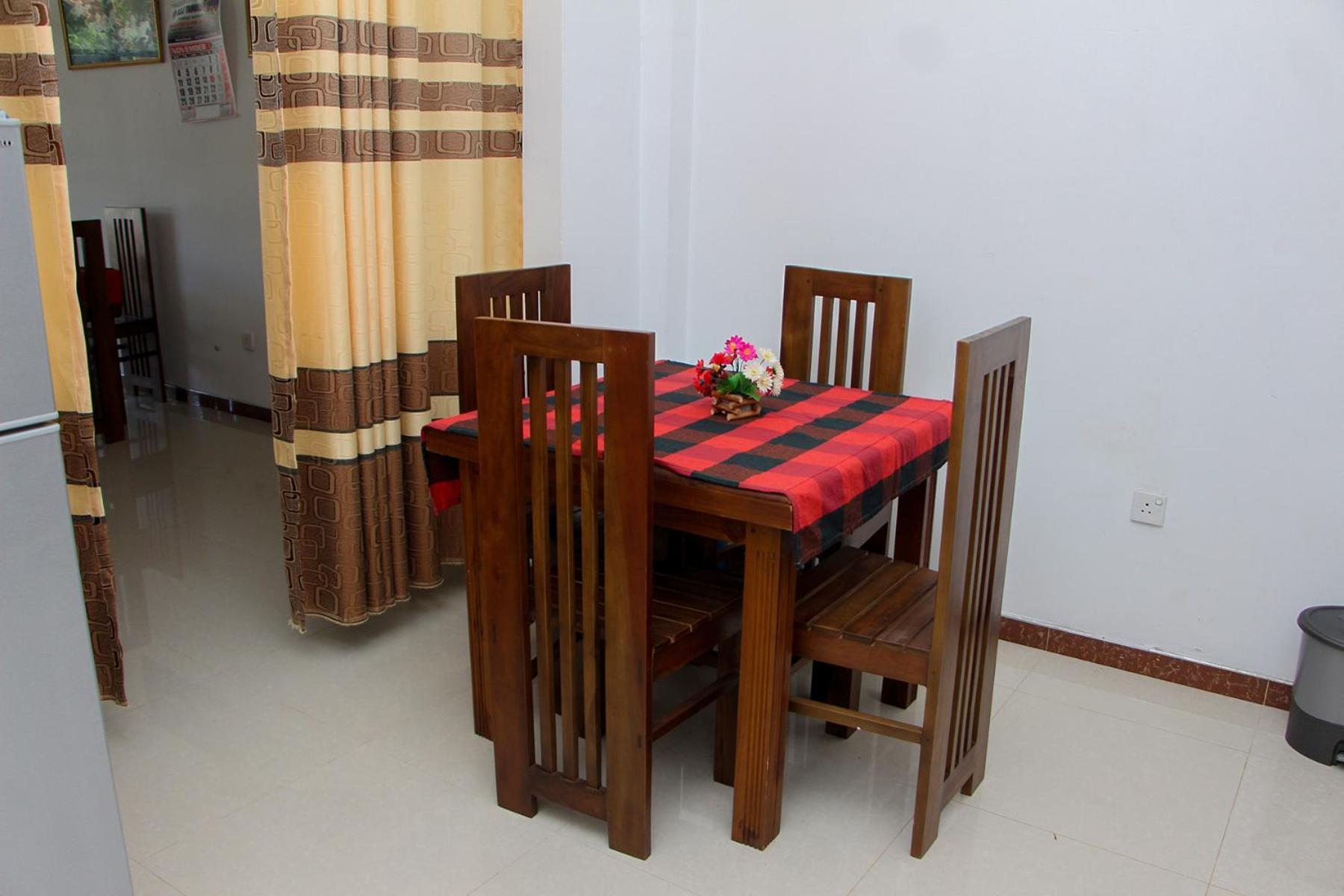 Sasmika Villa Surf And Yoga Hostel Weligama Kültér fotó